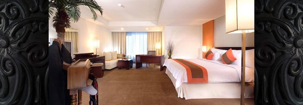 Horison Sagita 3* Balikpapan (Borneo)
